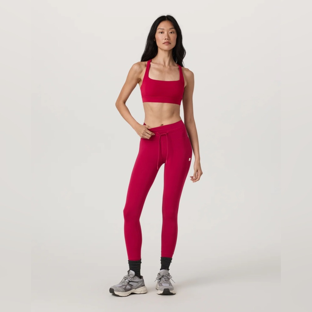 NWT Vuori Women's Red High-Waisted Adjustable Leggings